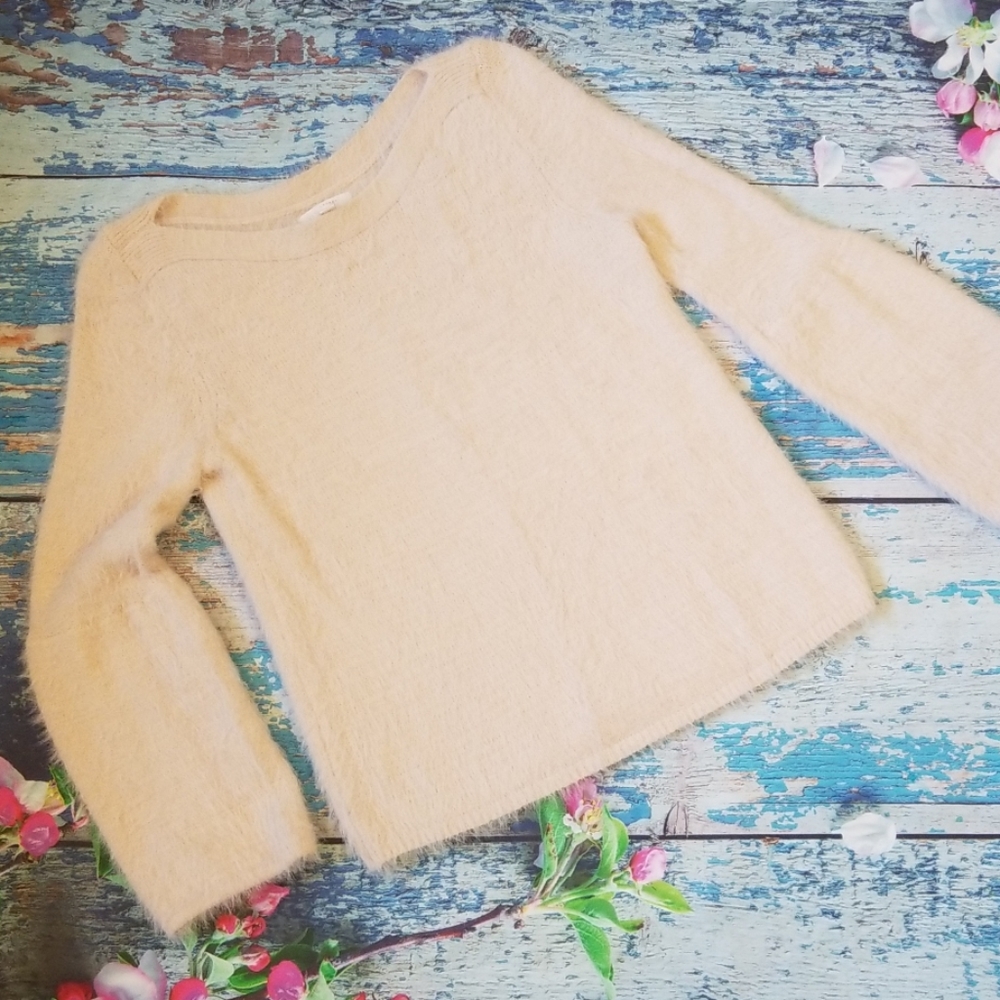 LC Lauren Conrad Fuzzy Sweater! New!